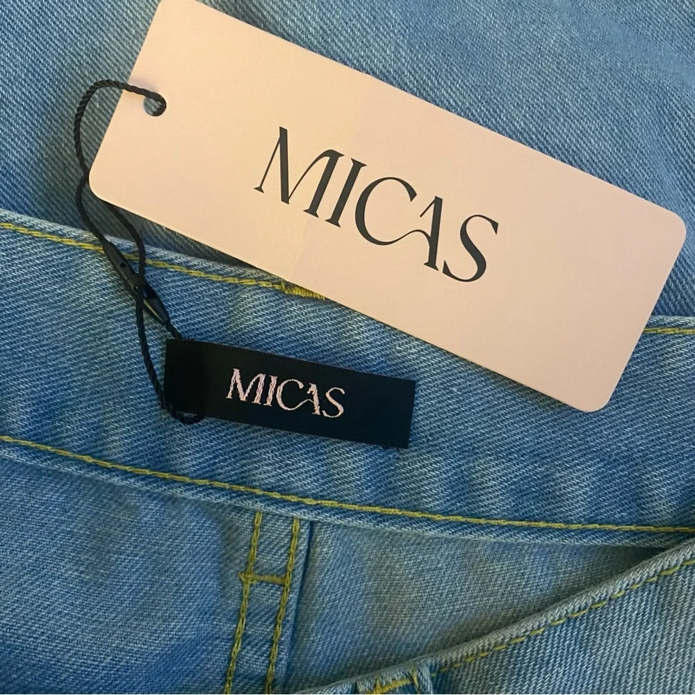 MICAS Women's Light Wash Blue Jeans size S NWT - Picture 5 of 6